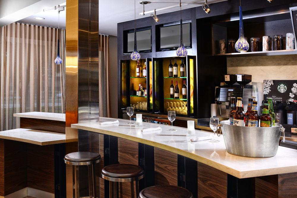Courtyard By Marriott Dallas Richardson At Spring Valley Bagian luar foto