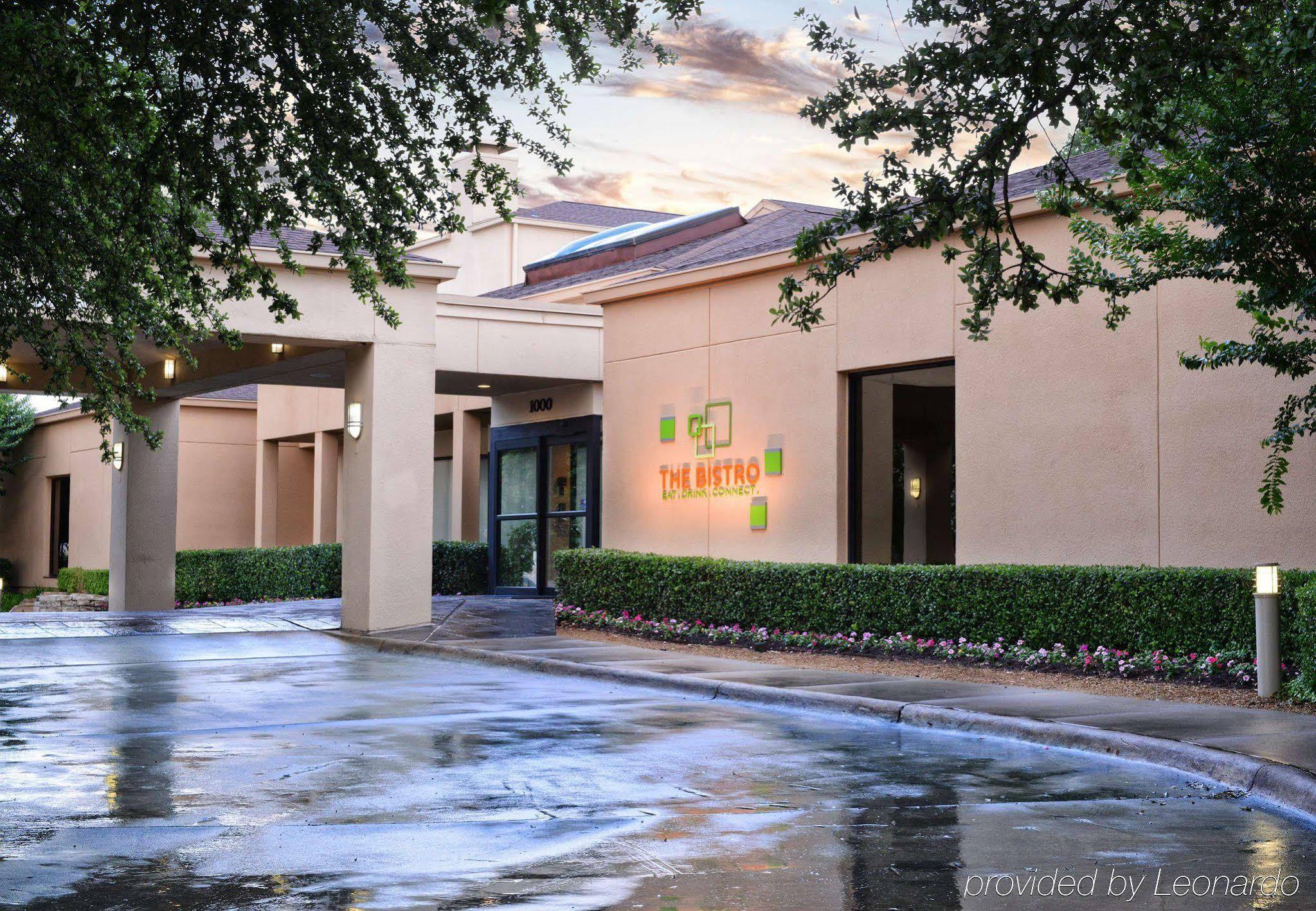 Courtyard By Marriott Dallas Richardson At Spring Valley Bagian luar foto