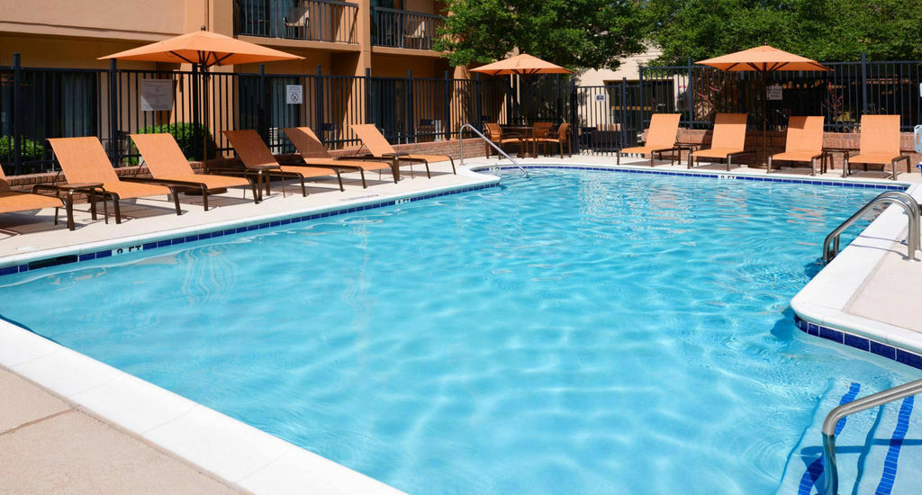 Courtyard By Marriott Dallas Richardson At Spring Valley Bagian luar foto